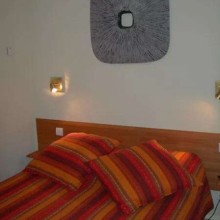 Apartment Spacieux A Die Des Vosges - 100 M² - Parkings Saint-Die-des-Vosges