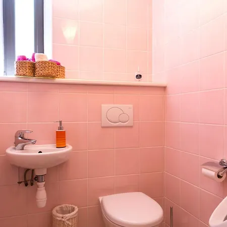 Apartment Spacieux A Die Des Vosges - 100 M² - Parkings Saint-Die-des-Vosges
